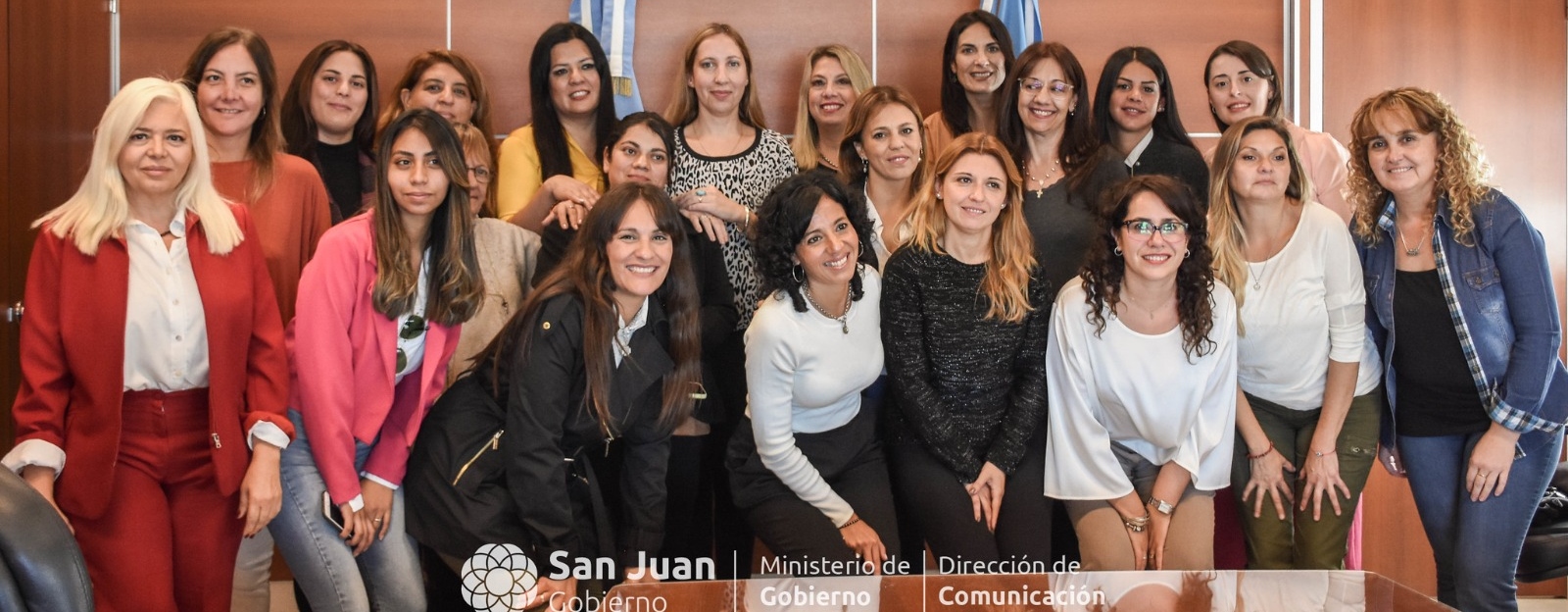 La ministra de Gobierno encabezó un encuentro de mujeres influyentes en San Juan