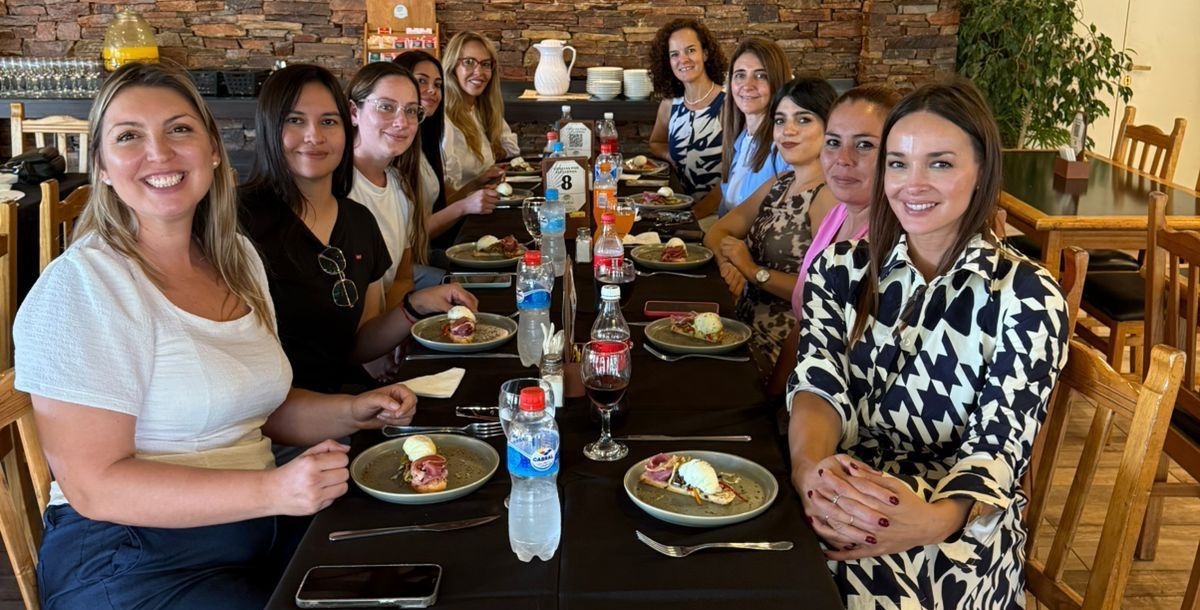 8M en Hualilán: un escudo para representar la identidad de las mujeres mineras