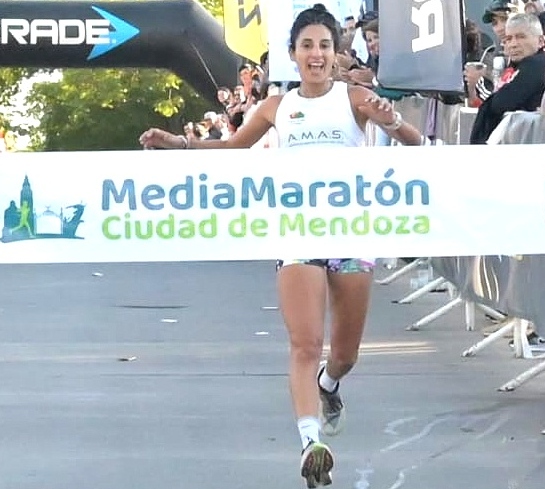 La caucetera Paula Yacante fue la más rápida en los 10K de Mendoza