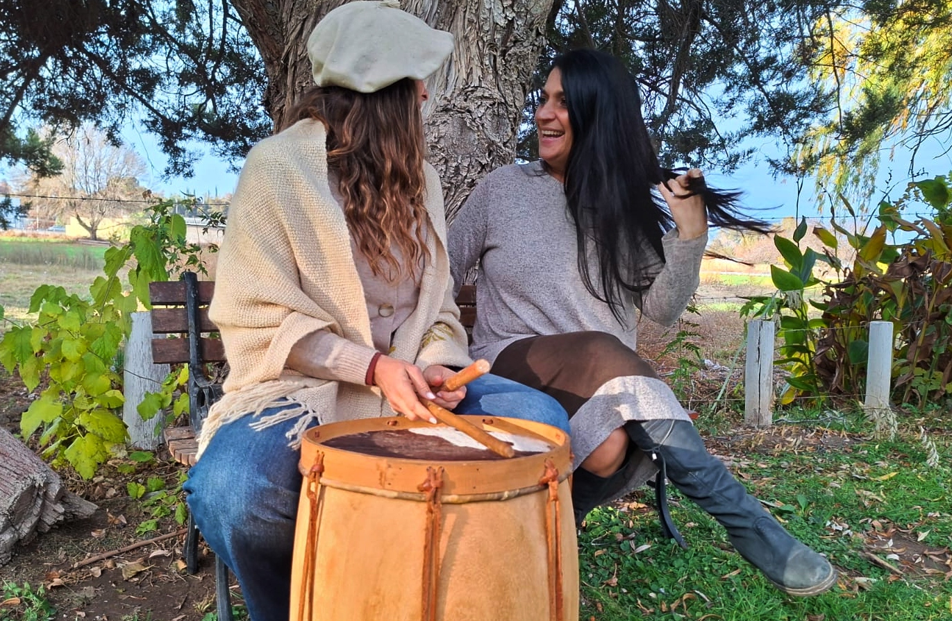 Cuando una amiga cree en vos: la historia detrás de una peña hecha por mujeres